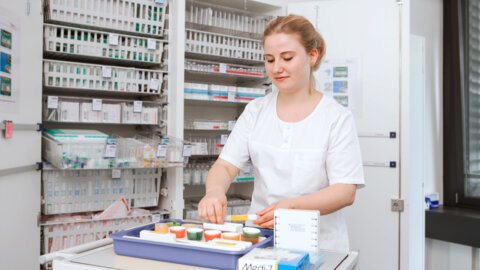 Pflegefachfrau/ Pflegefachmann HF